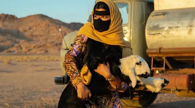 عدنان حسين أحمد: 