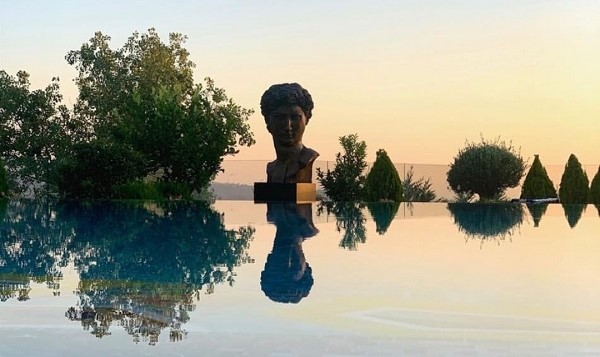 احمد عابر: داود من جديد.. حين ينقذ الإنسان من الحجر