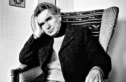 علي حسين: في ذكرى ميلاده.. ماذا قرأت لـ 